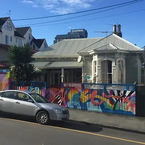 worldwide-backpackers.wellingtonnzhotels.com/