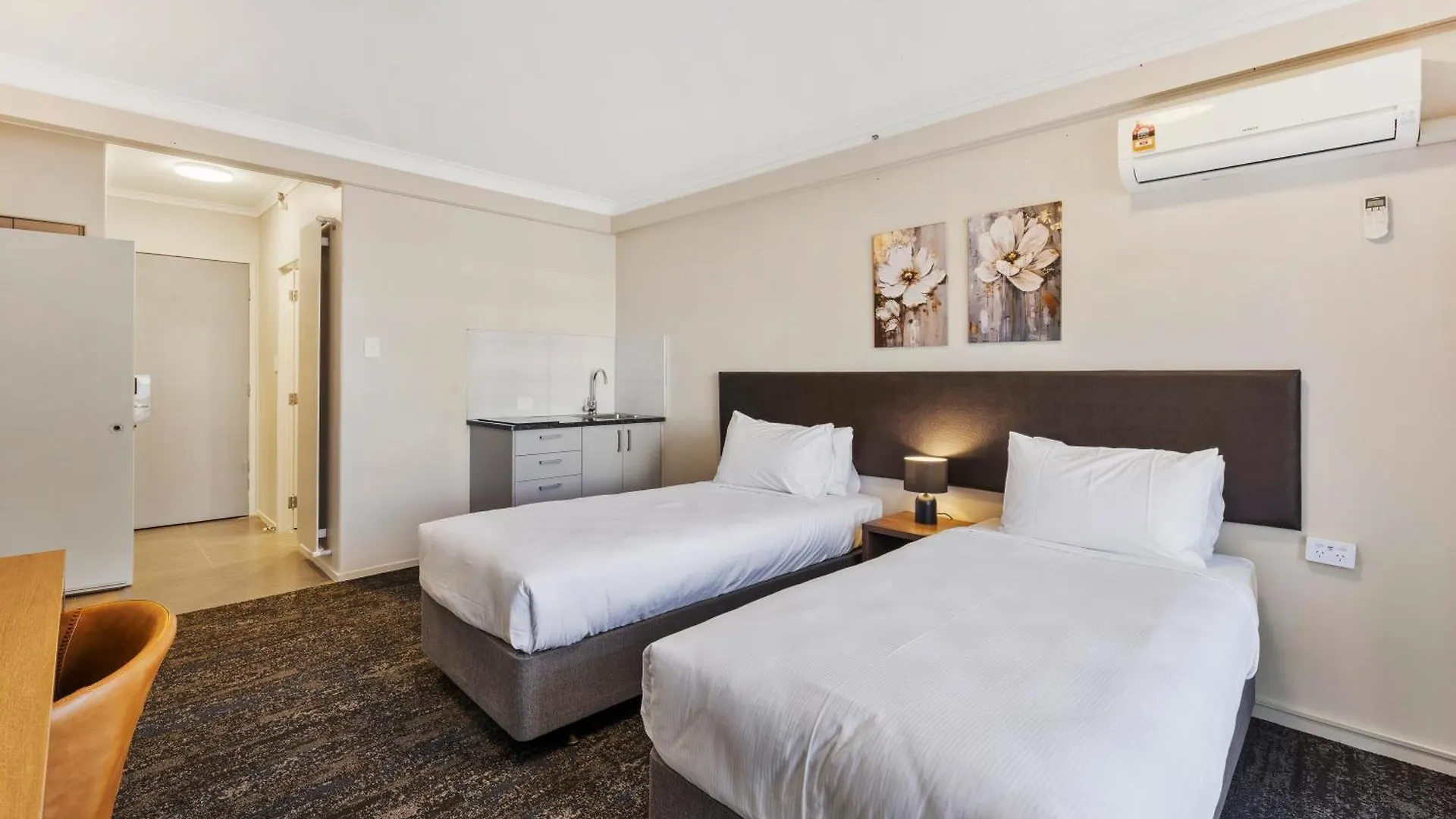****  Imperial Hotel Rotorua New Zealand