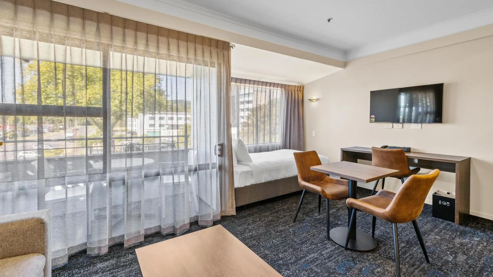 ****  Imperial Hotel Rotorua New Zealand